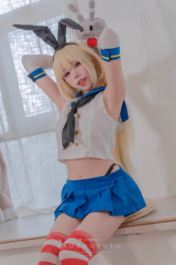 黏黏团子兔 咬一口兔娘ovo 十月订阅『岛风的修整』写真原图